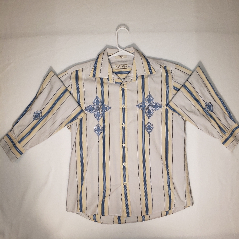 MENS MEDIUM SIZE EMBROIDERED LONG SLEEVE DRESS SHIRT